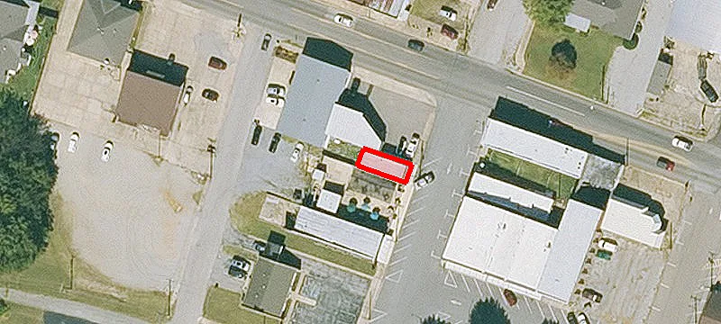 211 Main St
