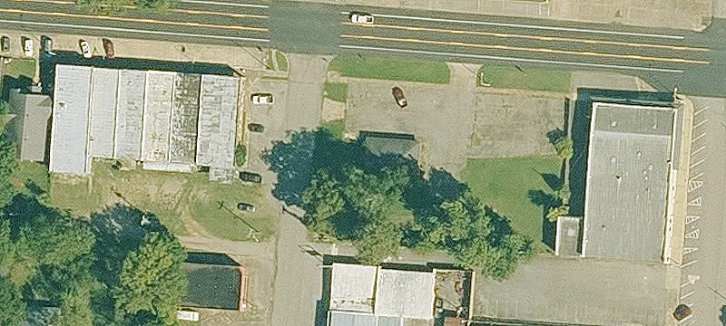 182 Main St
