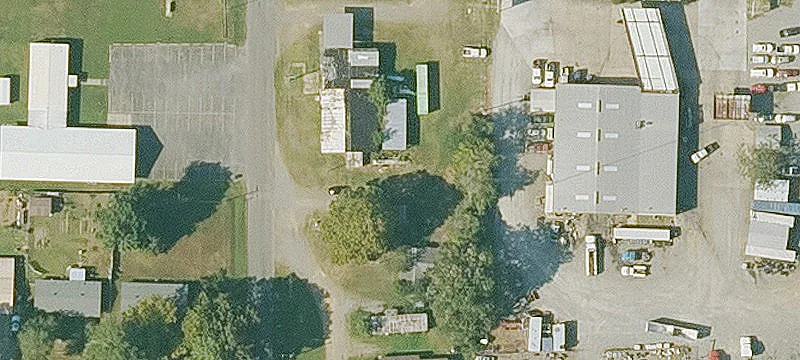 1911 Main St