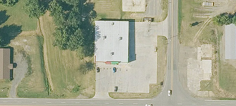 1602 Main St