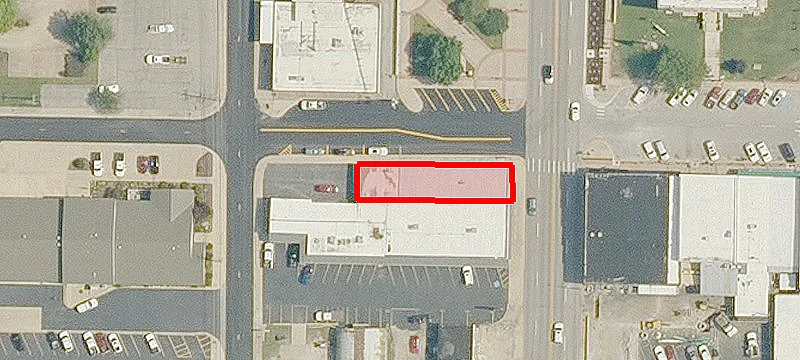 700 Main St