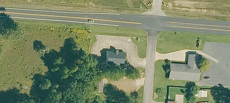 2 Riviera Dr