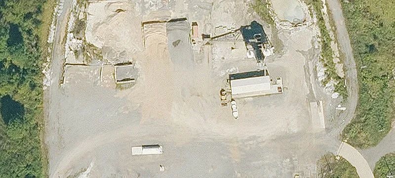 47 Foster Dr