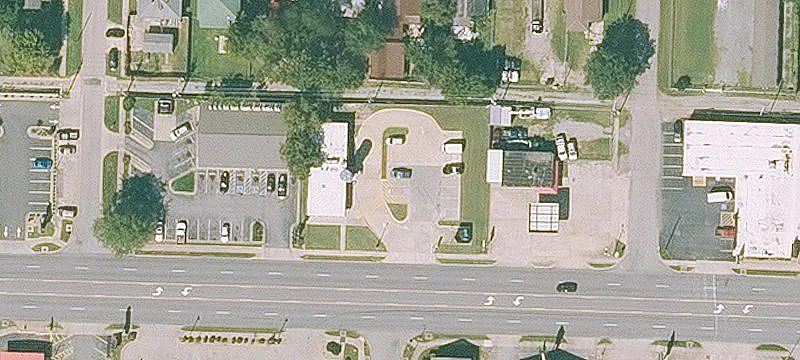 2907 Grand Ave