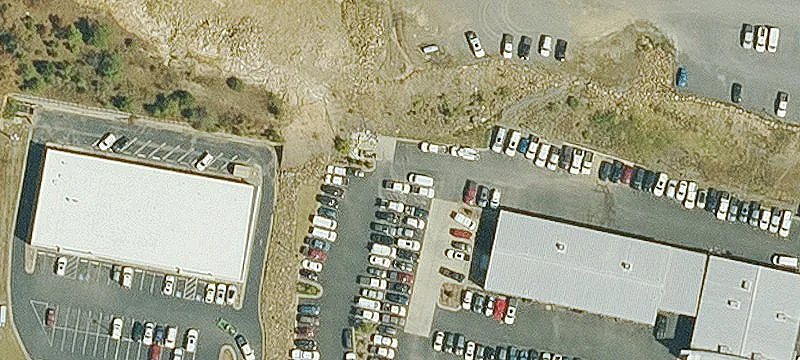2040 Main St