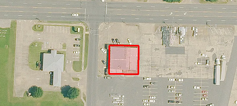 1301 Main St