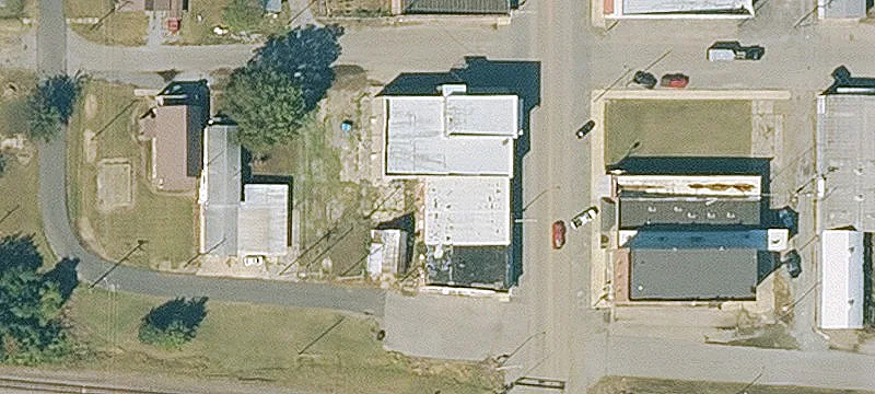 106 Edmonds Ave