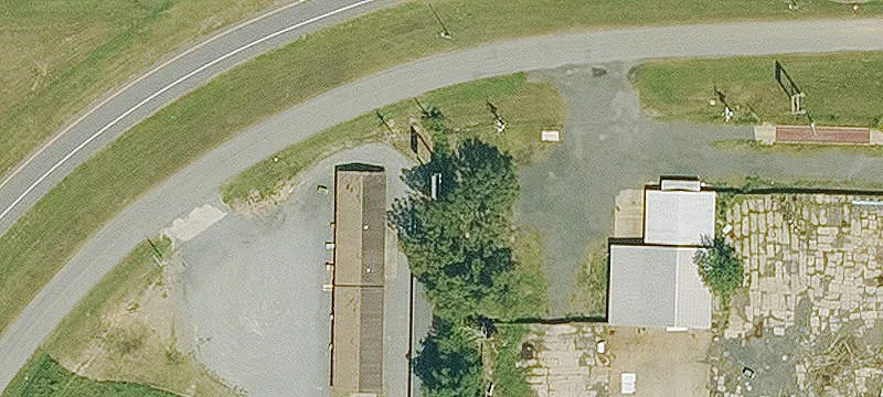 Frontage Rd