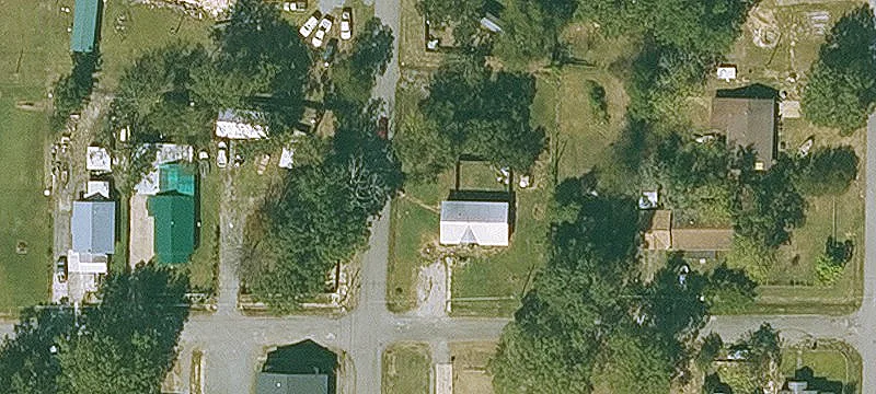 18 Vaughan Ln