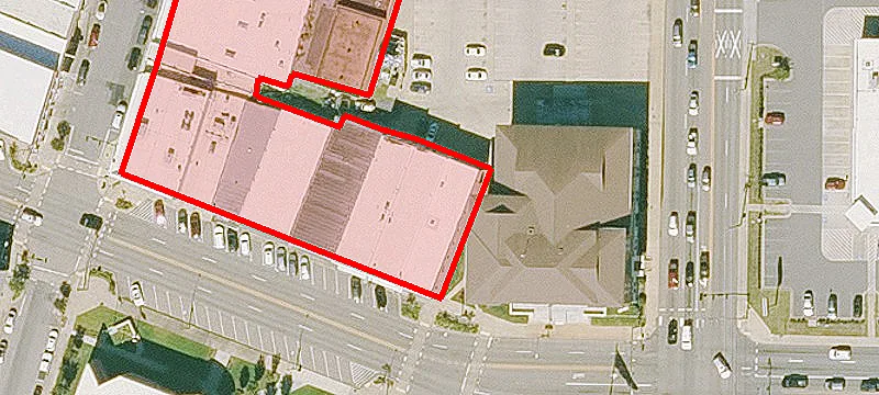 200 Main St