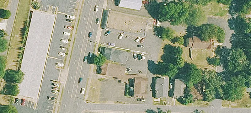 1427 Central Ave