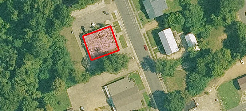 242 Adams Ave
