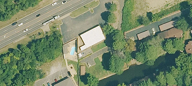 1127 Airport Rd