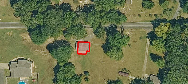 2033 Main St