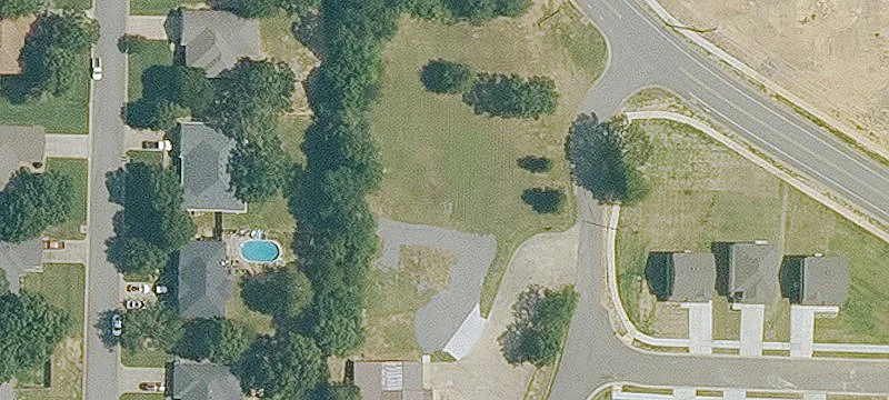 1695 German Ln