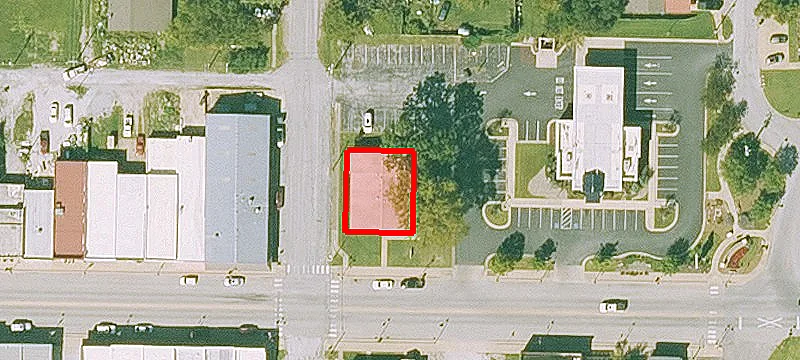 304 Main St