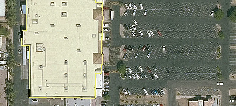 390 Litchfield Rd