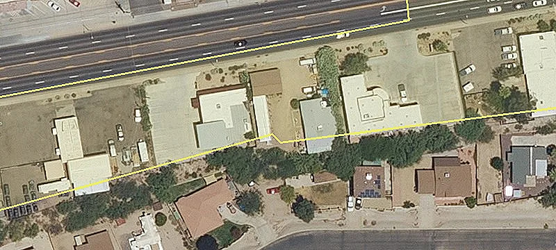 869 Wickenburg Way