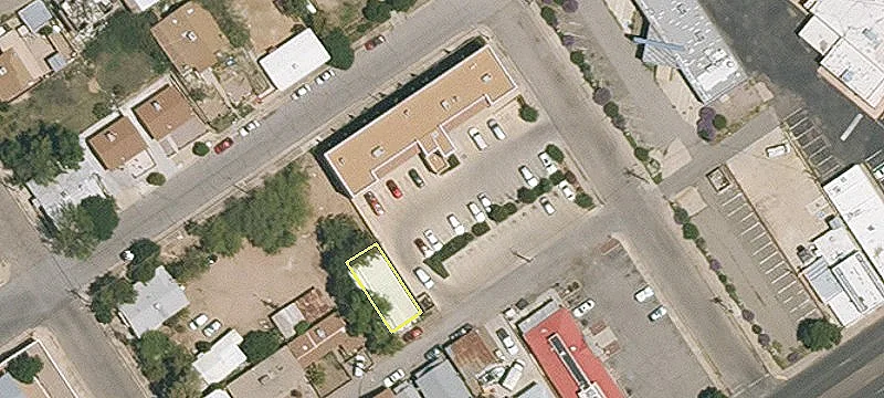 135 Cardwell St