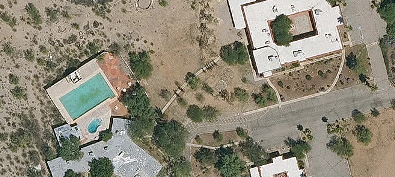 5245 Camino De Oeste