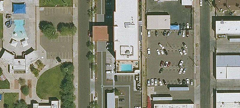 950 Van Buren St