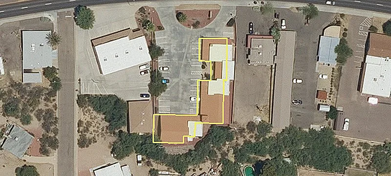 579 Wickenburg Way