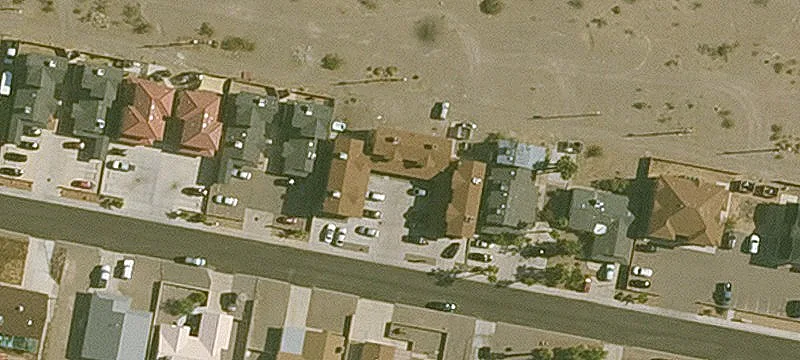 2665 Calle De Mercado