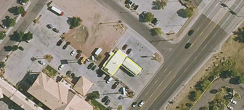 3041 Andy Devine Ave