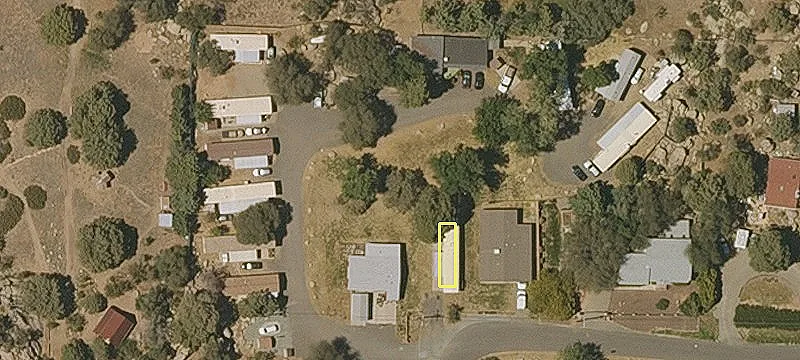 1215 Linda Vis Ln