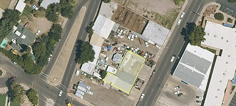 305 Grand Ave