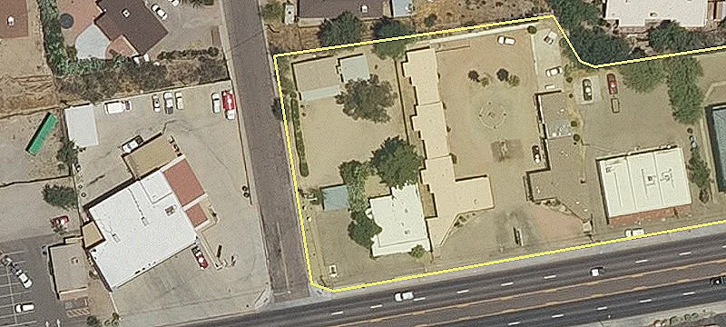 692 Wickenburg Way