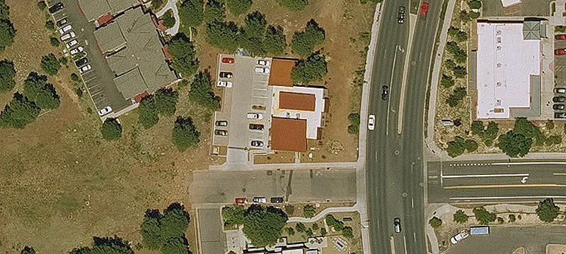 800 Highland Ave
