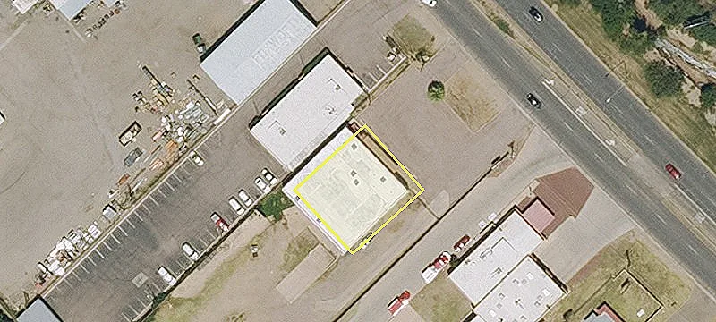 2755 Grand Ave