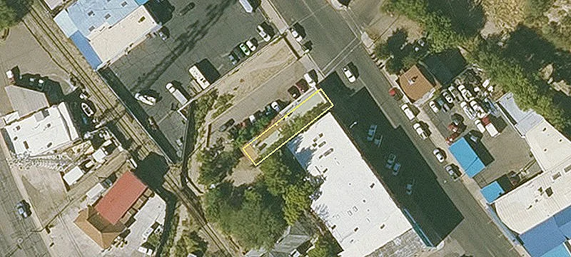 686 Broad St