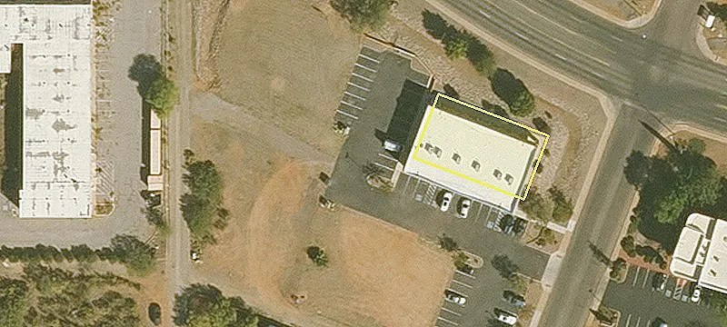1590 Paseo San Luis