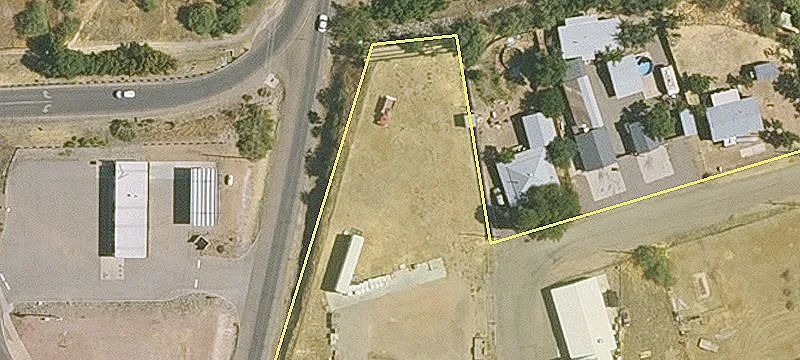 10 Hance St