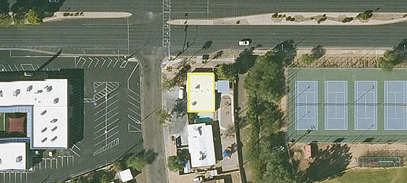 1201 Avenida Sirio