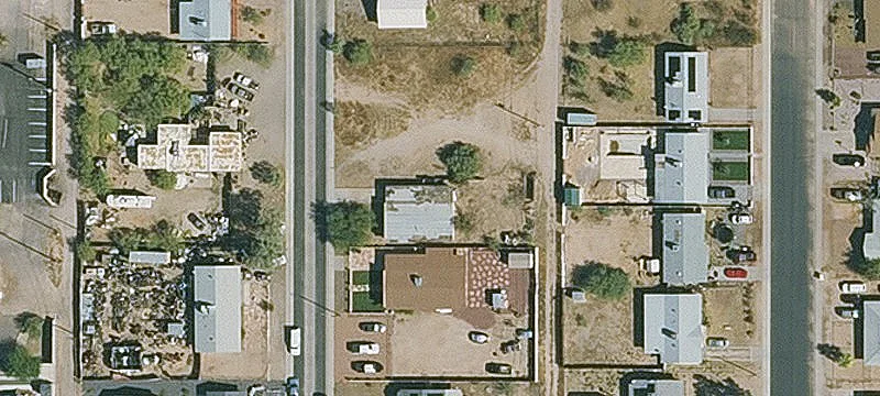 1001 Elizabeth St