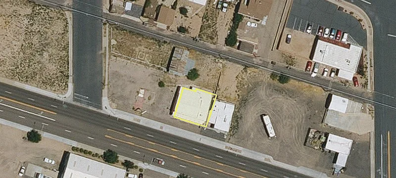 711 Andy Devine Ave