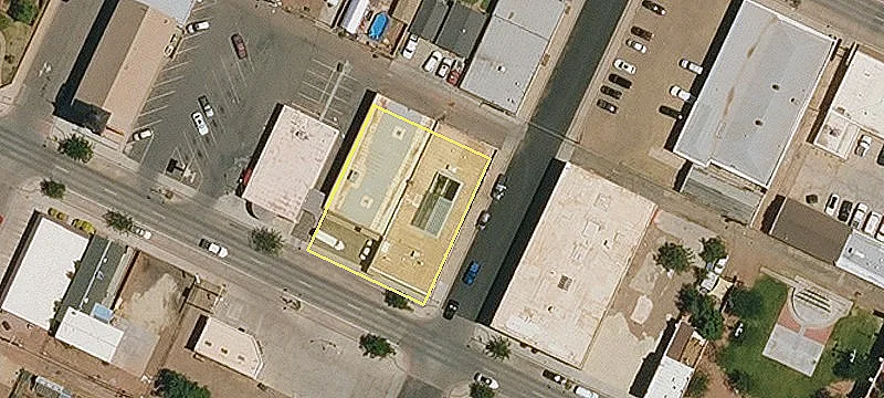 200 2nd St