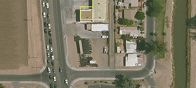 1315 Main St