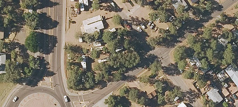 1400 Woodland Dr