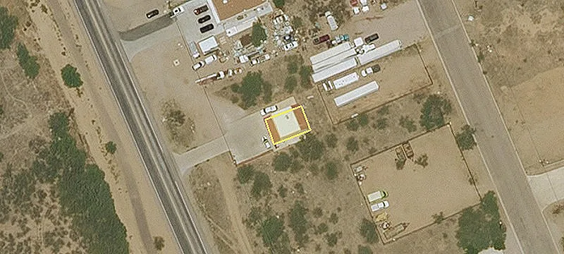 1213 Frontage Rd