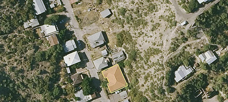 323 Chisholm Ave