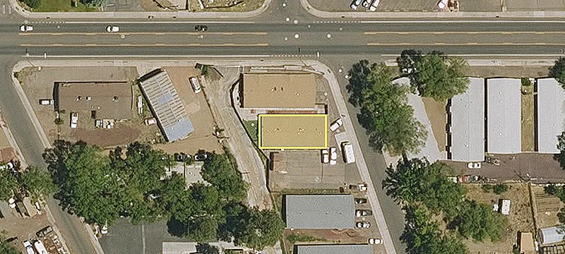 2115 Cedar Ave