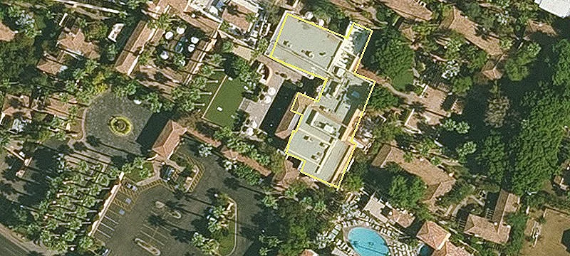 5200 Camelback Rd