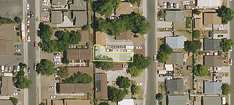2113 Main St