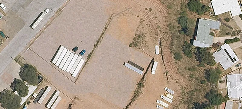 840 Industrial Park Ave
