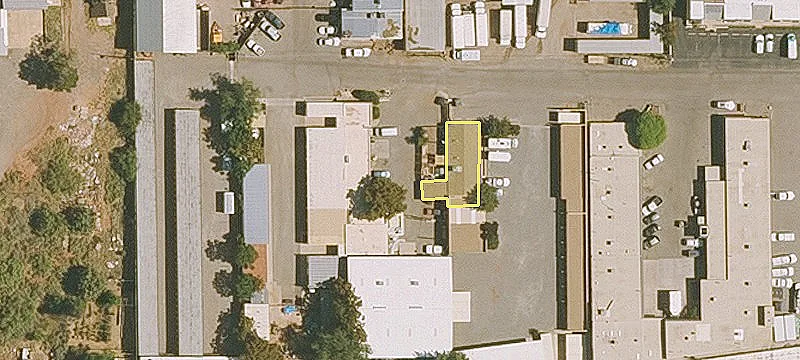2085 Contractors Rd
