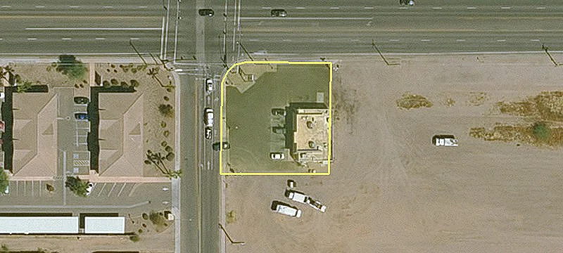 1592 Casa Grande Ave